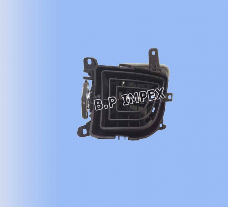 Side Air Vent Assy RH
